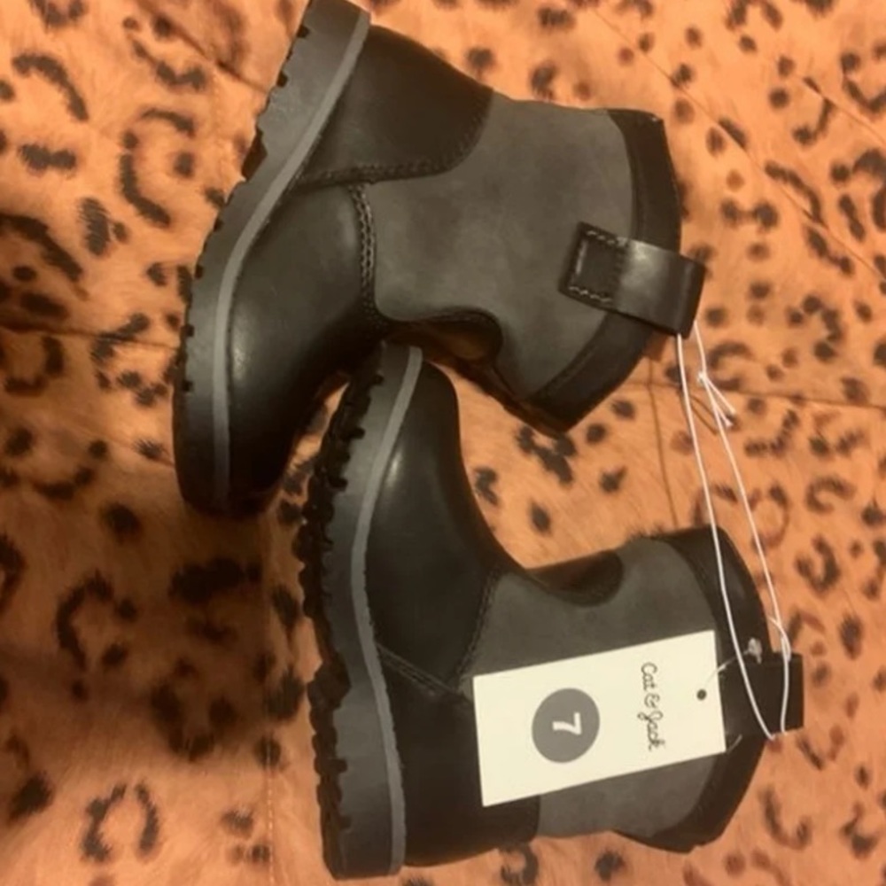 Cat & Jack boots